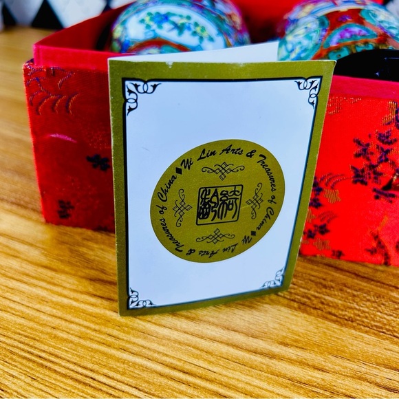Rose Medallion Vase Pair Porcelain Hand-Painted w/ Stands & Red Presentation Box - Picture 12 of 14
